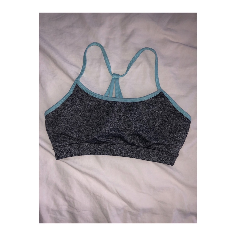 Sports bra
